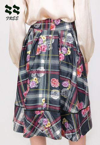 Floral Digital Print Midi Dress Back detail.jpg Floral Digital Print Midi Dress Back detail.jpg