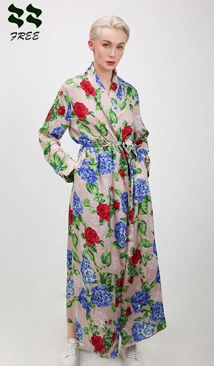 Floral Print Night Wear Gown Bath Gown For Ladies Manufacturer